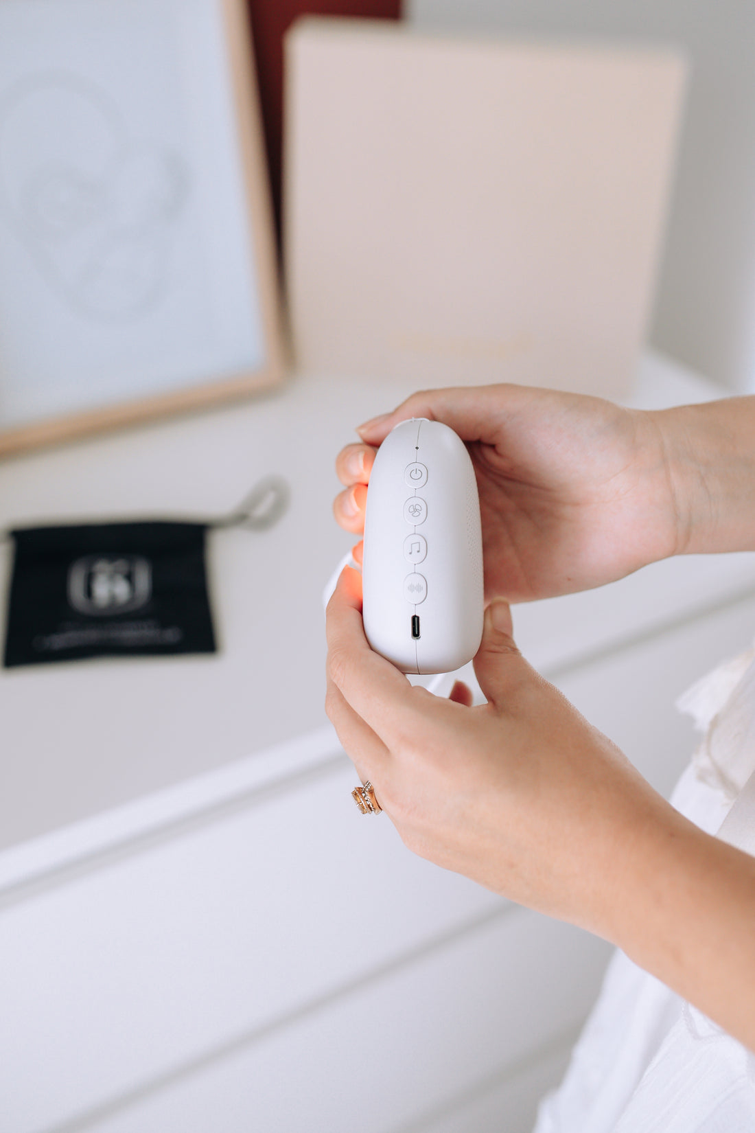 Dream Pod Mini | White Noise Machine & Night Light